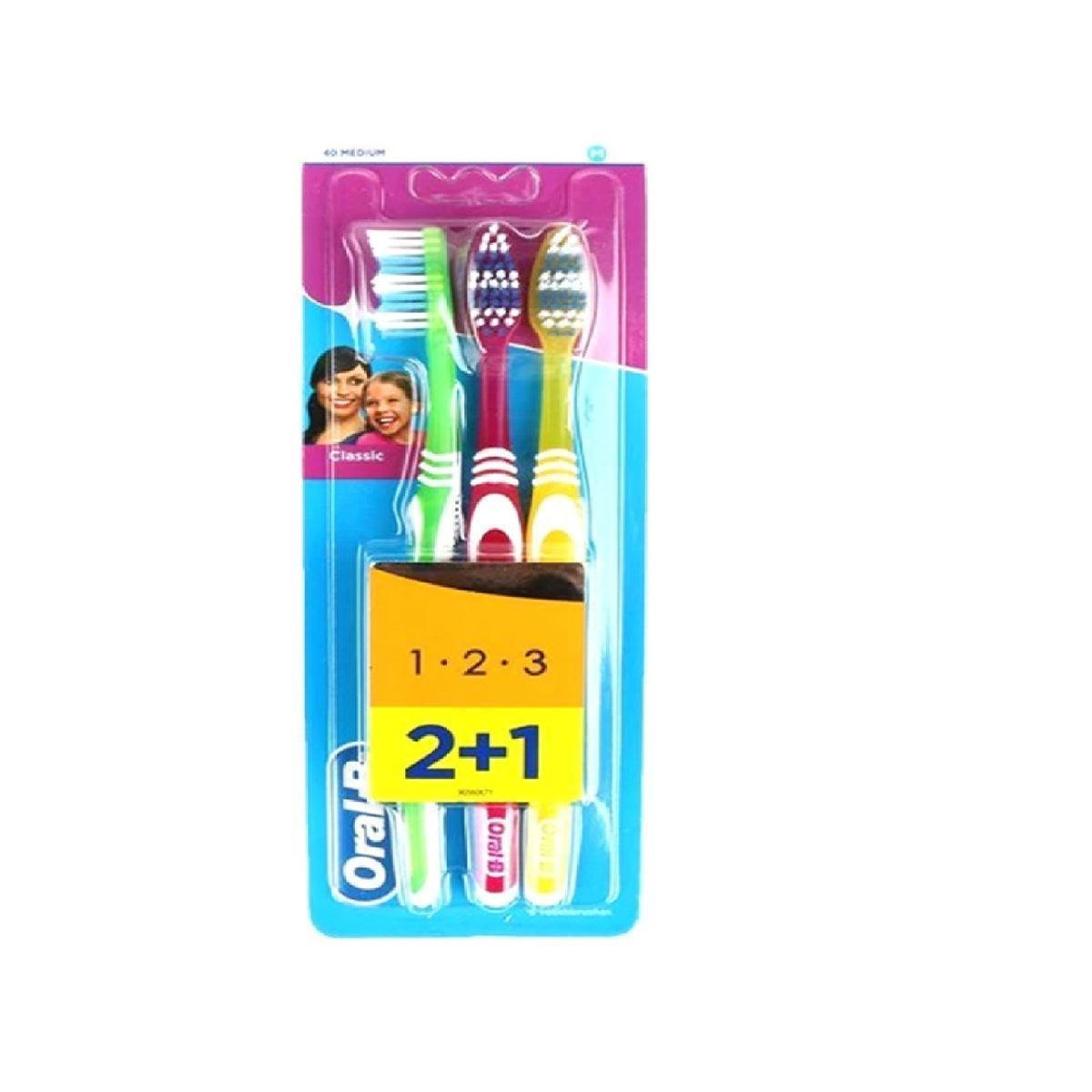 Oral B Classic Toothbrush 3pcs – Medium